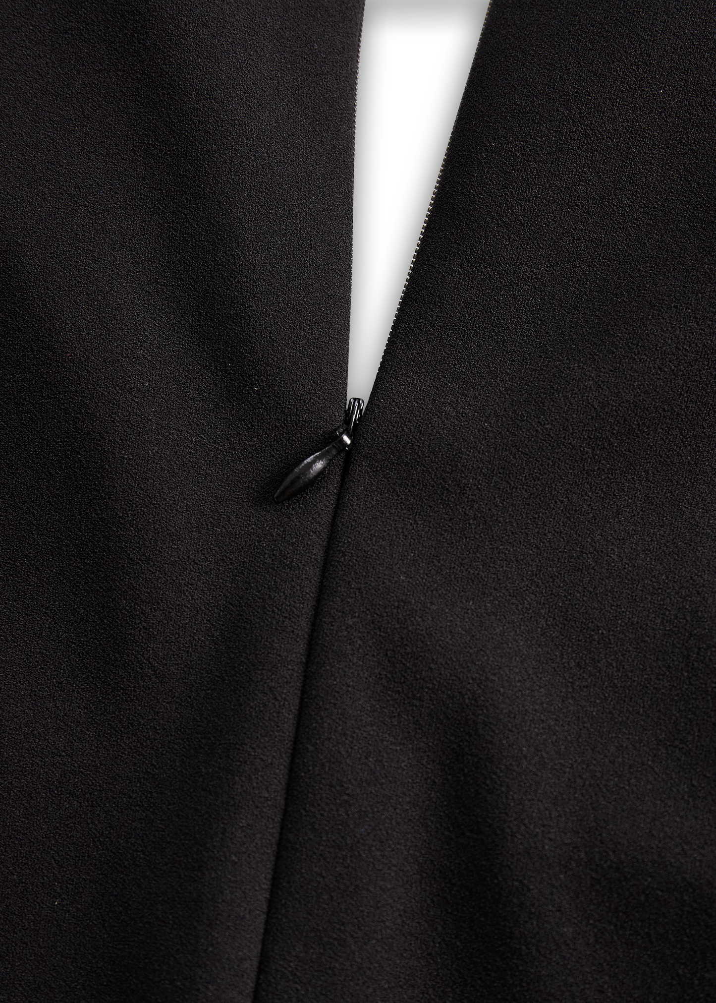 DALIA | Elegante vestido con cuello mao y cinturón