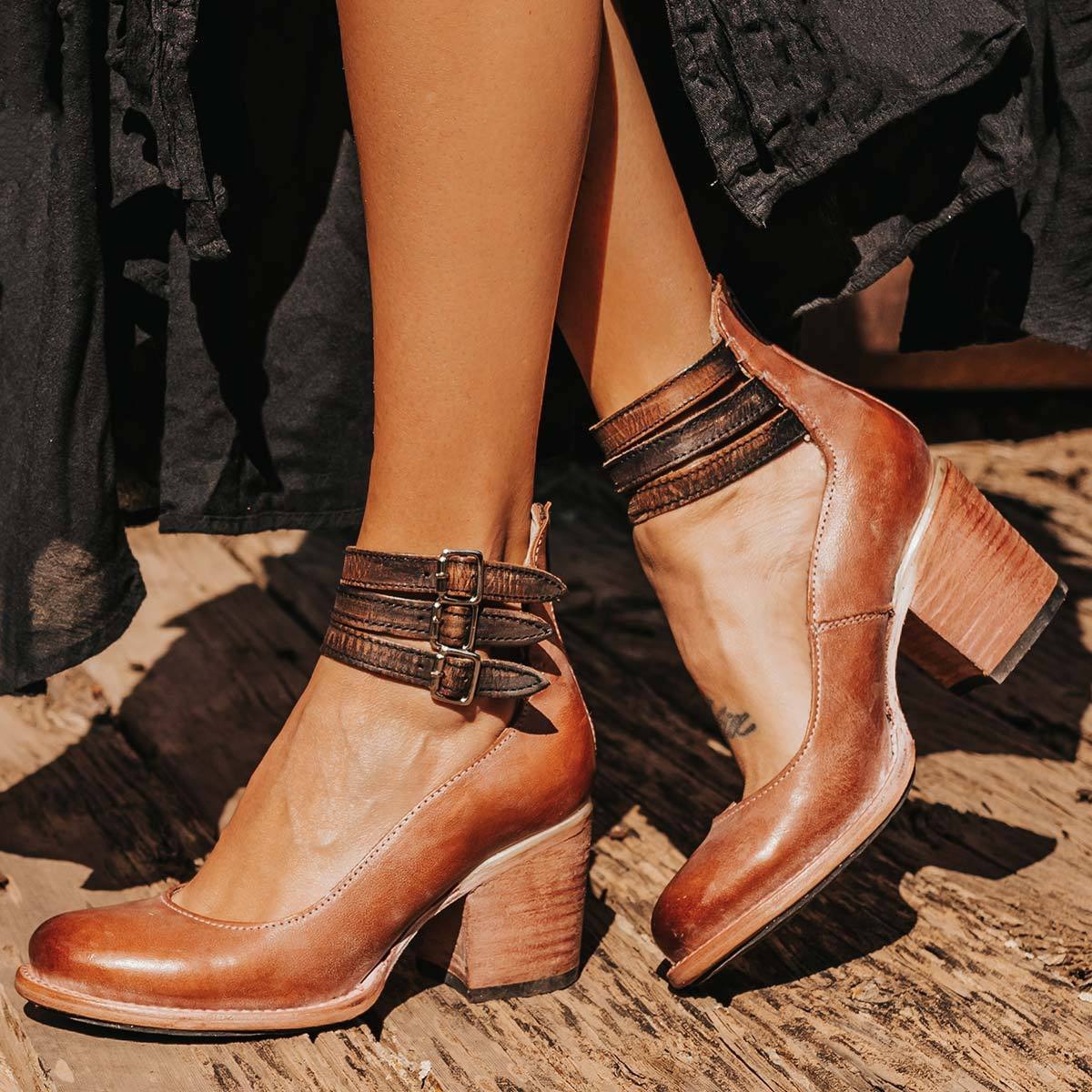 Dorotea | Tacones Bloque con Hebilla