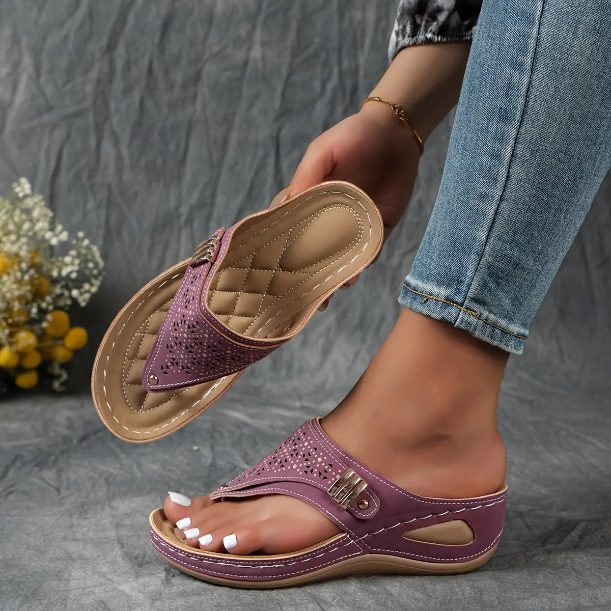 Elisa | Sandalias con cuña y chanclas para mujer