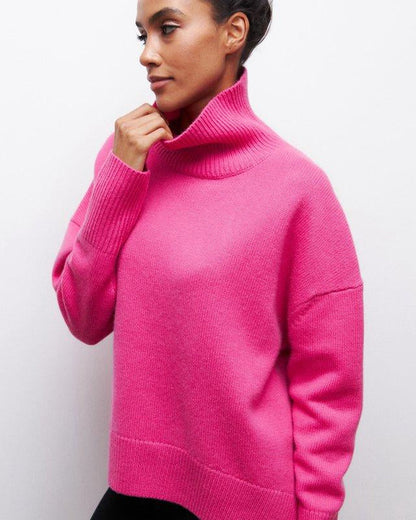 ANDREA | Suéter minimalista de cuello alto