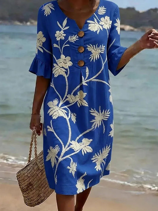 Vestido informal de mujer con estampado floral.