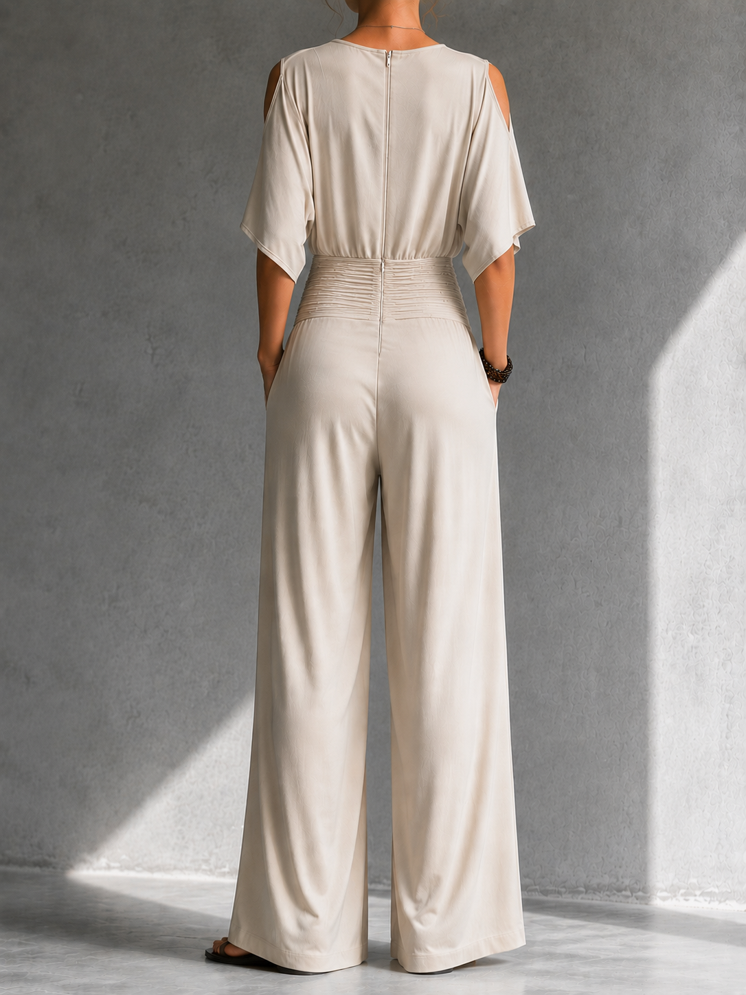 Chiara | Mono Elegante con Hombros Descubiertos