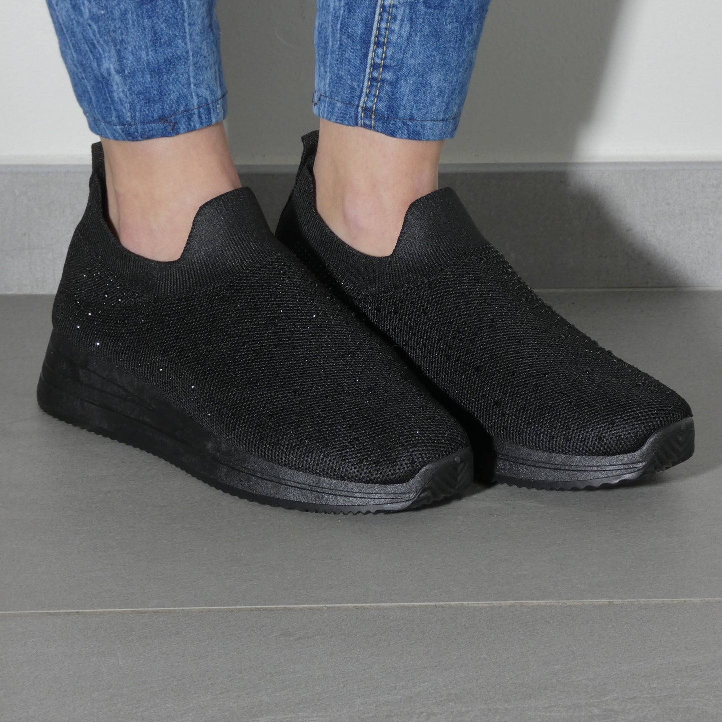 Silvia | Zapatillas con pedrería