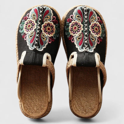 Marousse | Mules Florales Artesanales