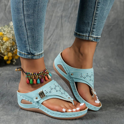 Elisa | Sandalias con cuña y chanclas para mujer