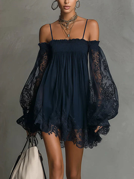 Sofía | Vestido Corto Off-Shoulder de Chifón con Encaje