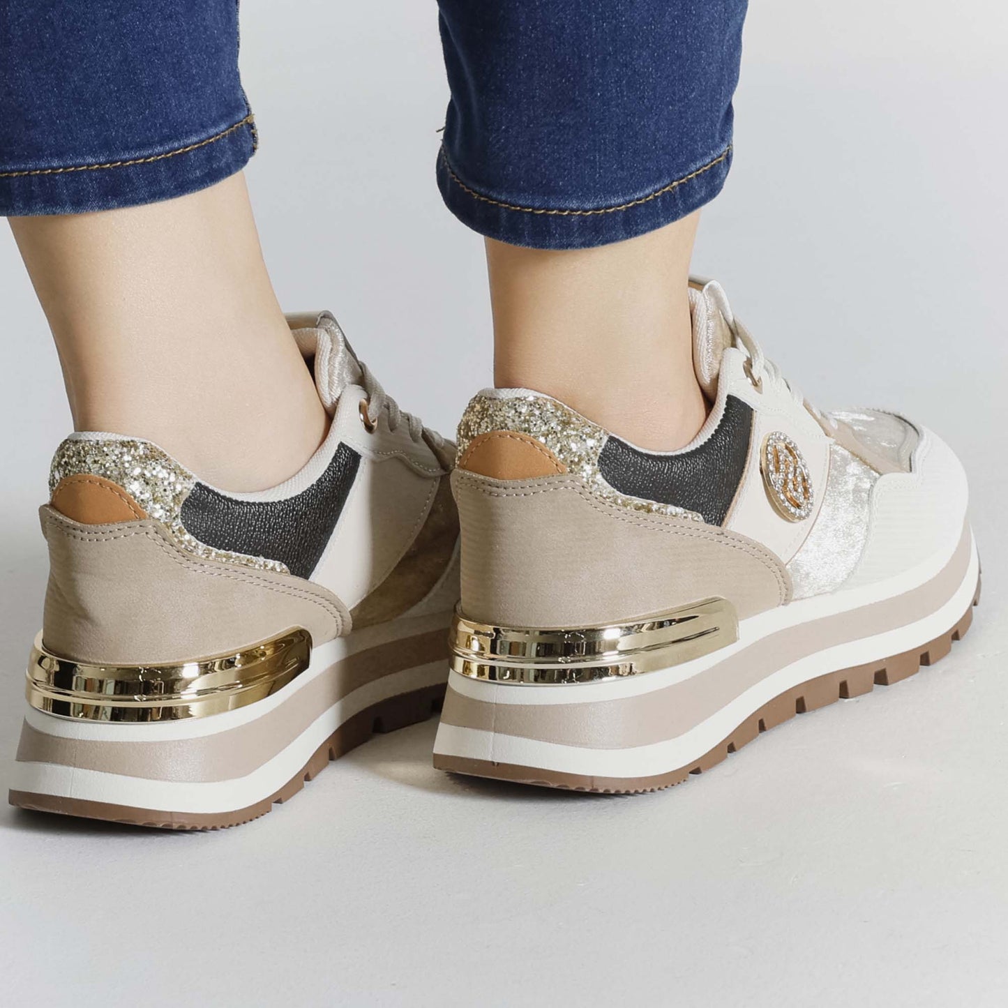 Ana | Zapatillas de moda para mujer