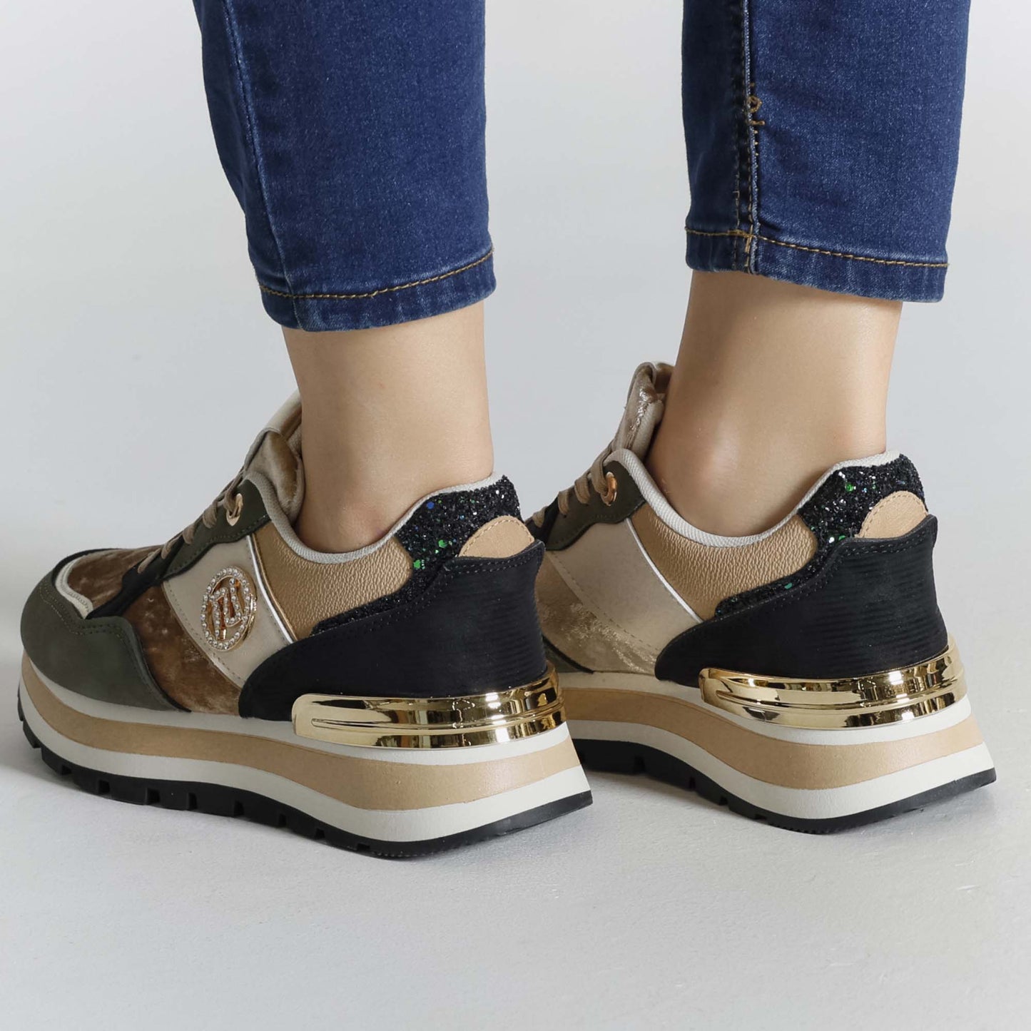 Ana | Zapatillas de moda para mujer