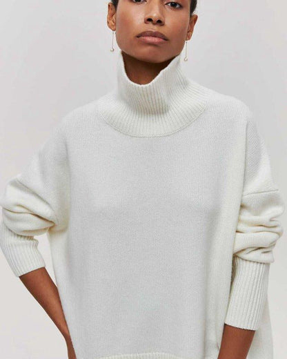 ANDREA | Suéter minimalista de cuello alto