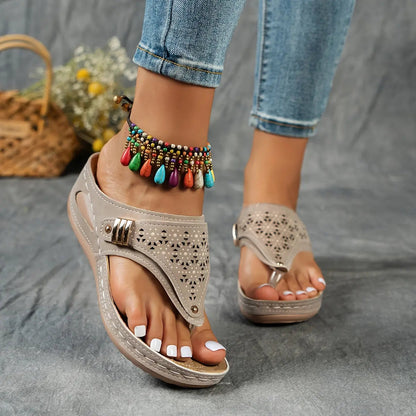 Elisa | Sandalias con cuña y chanclas para mujer