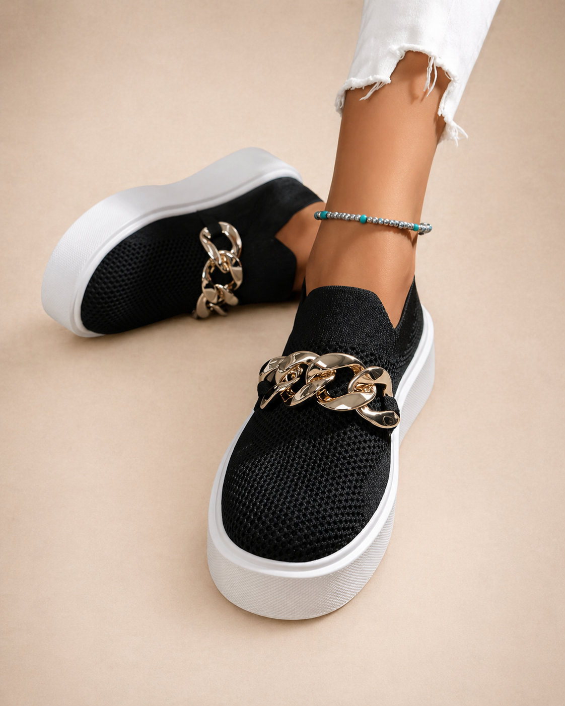 María | Zapatos con cadena de metal