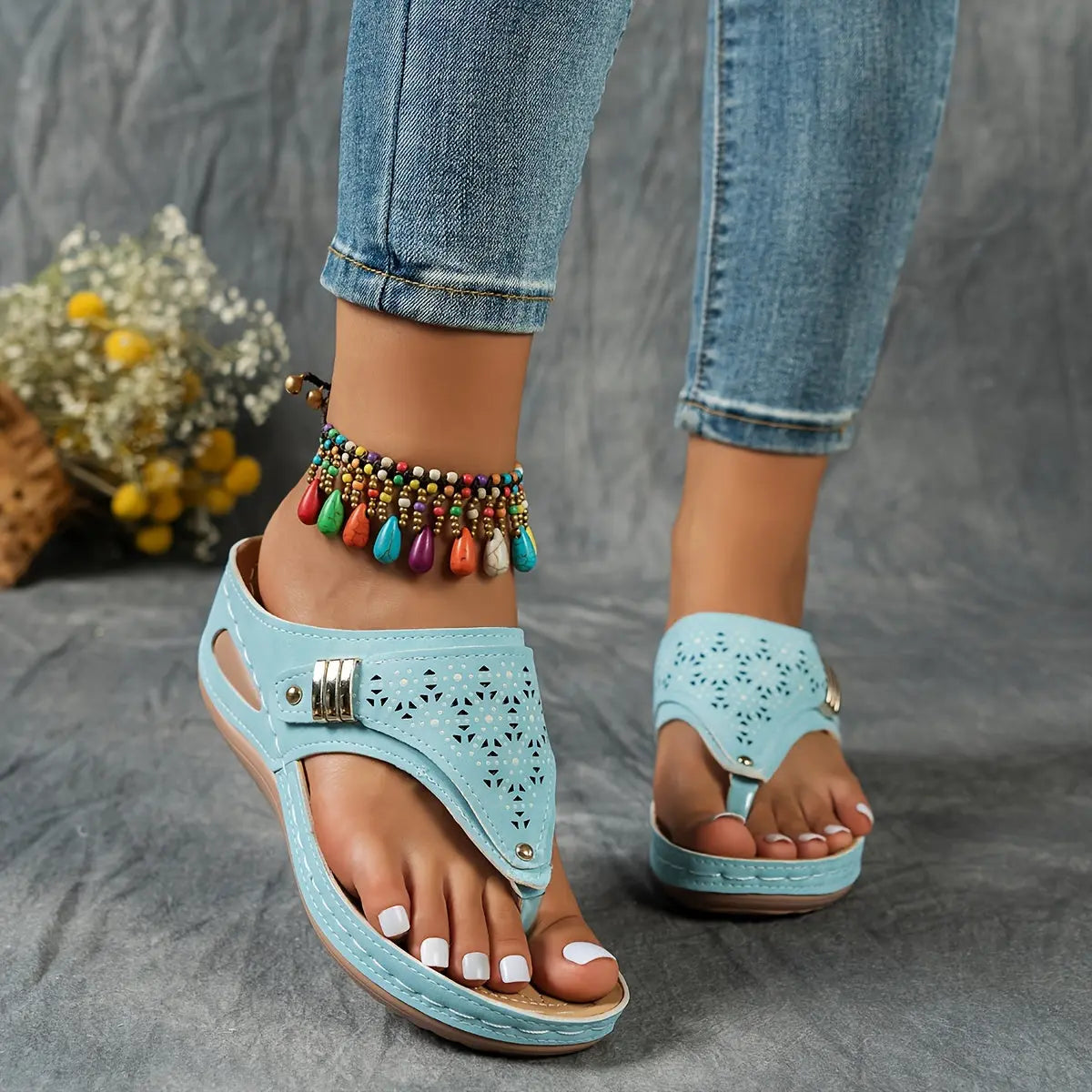 Elisa | Sandalias con cuña y chanclas para mujer