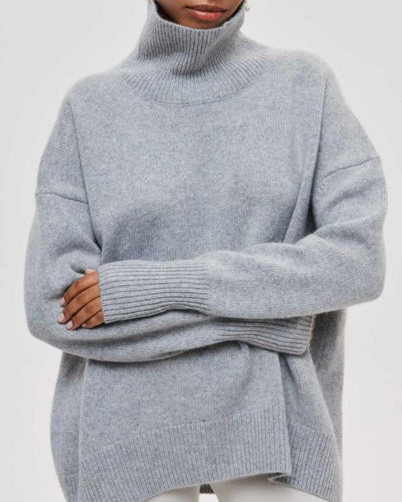 ANDREA | Suéter minimalista de cuello alto