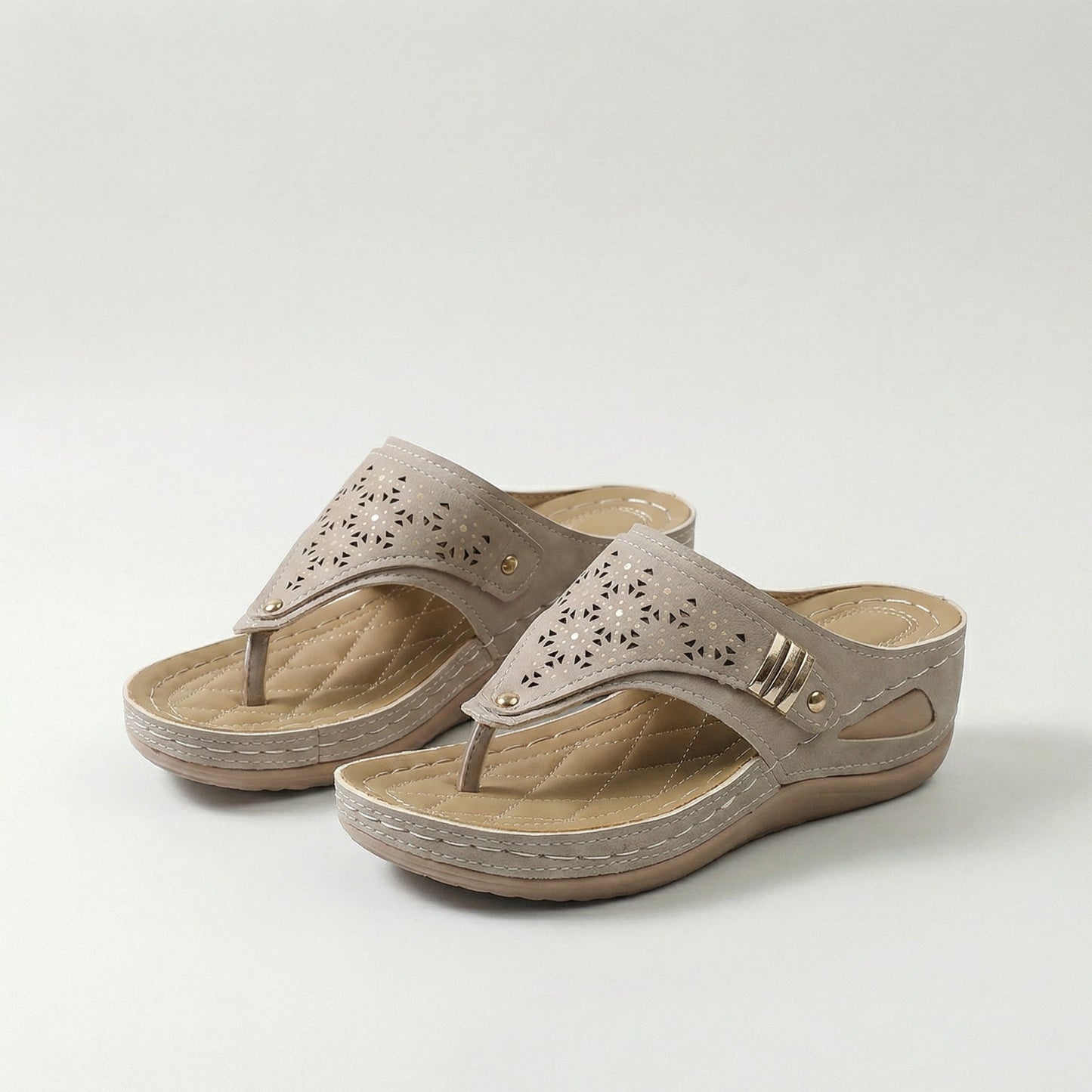 Elisa | Sandalias con cuña y chanclas para mujer